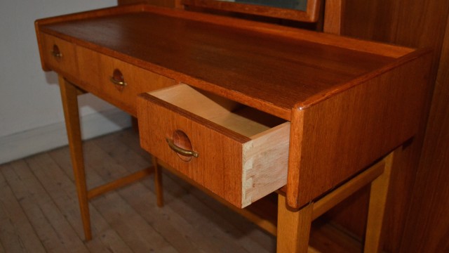 Swedish dressing table/ SOLD