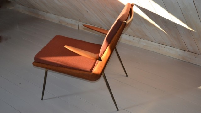 boomerang-hvidt-peter-orla-molgaard-easychair