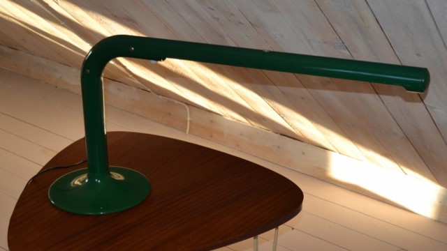 Table lamp,"tuben"